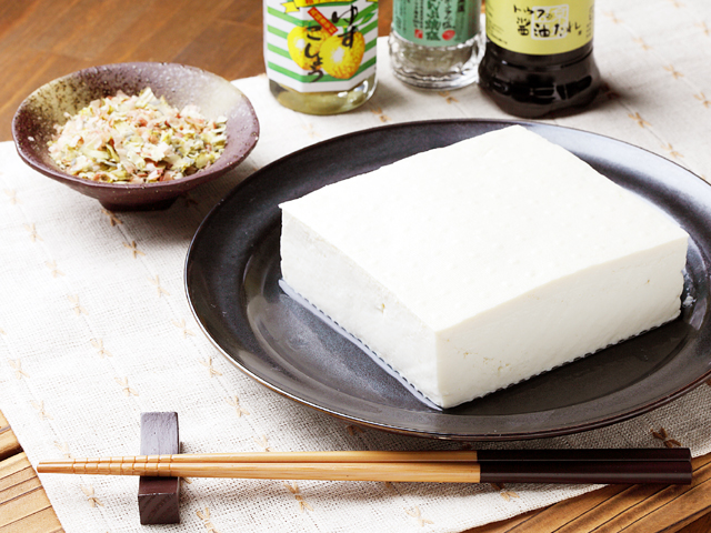 久在衛門のとうふ はんなりもめん (木綿豆腐)